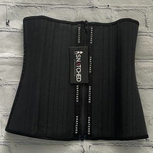 Snatched Women's Black Waist